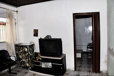 Detalhe - Sala de casa à venda com 2 quartos, 120m² em Vila Maria Trindade, São Paulo