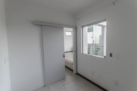 Apartamento para alugar com 167m², 3 quartos e 2 vagasQuarto 3 