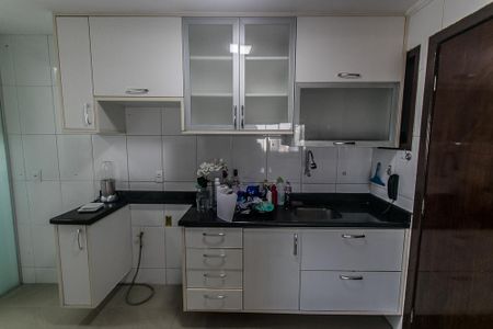 Apartamento para alugar com 167m², 3 quartos e 2 vagasCozinha