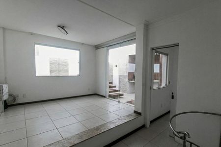 Apartamento para alugar com 167m², 3 quartos e 2 vagasCobertura