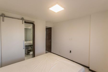 Apartamento para alugar com 167m², 3 quartos e 2 vagasQuarto 2