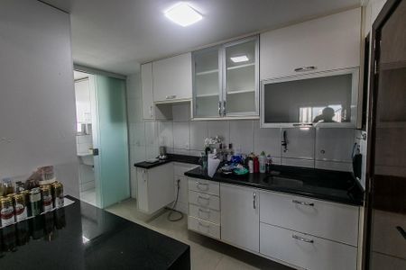 Cozinha de apartamento para alugar com 4 quartos, 167m² em Stiep, Salvador
