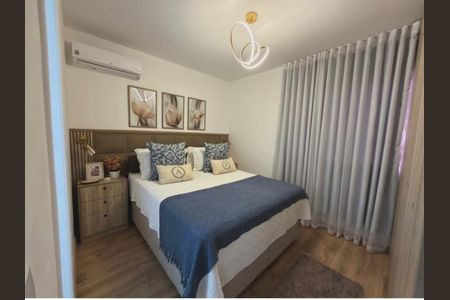 Foto 06 de apartamento à venda com 3 quartos, 79m² em Castelo, Belo Horizonte