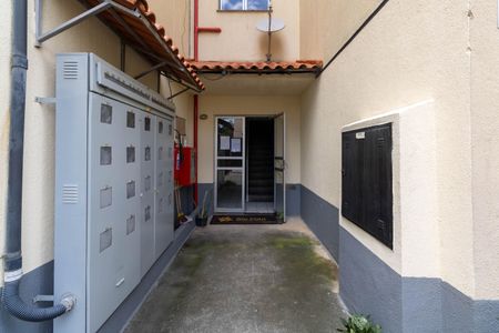 Apartamento para alugar com 43m², 2 quartos e 1 vagaFachada do bloco