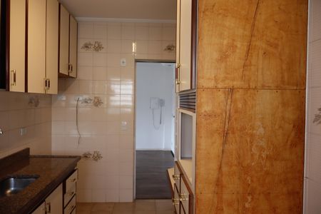 Apartamento à venda com 77m², 2 quartos e 1 vagaCozinha 