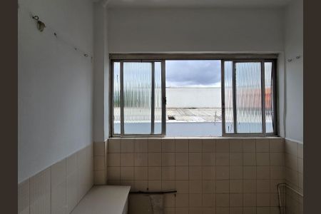 Apartamento à venda com 77m², 2 quartos e 1 vagaÁrea de Serviço