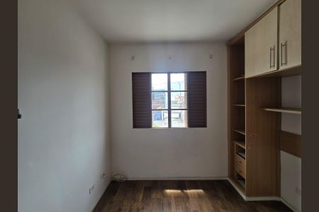 Apartamento à venda com 77m², 2 quartos e 1 vagaQuarto 02