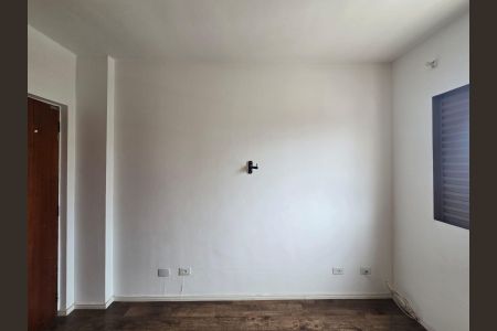 Apartamento à venda com 77m², 2 quartos e 1 vagaQuarto 02