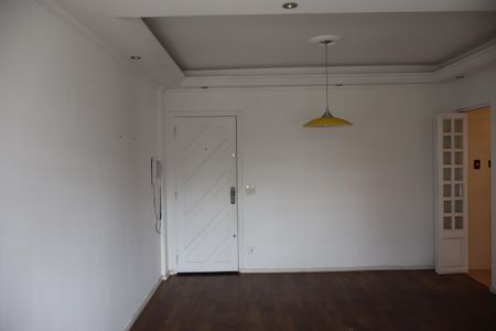 Apartamento à venda com 77m², 2 quartos e 1 vagaSala 