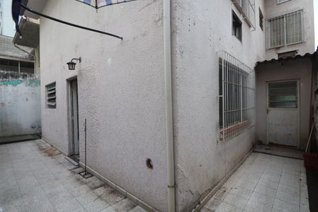 Casa para alugar com 216m², 5 quartos e 4 vagasÁrea externa