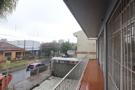 Casa para alugar com 216m², 5 quartos e 4 vagasSacada