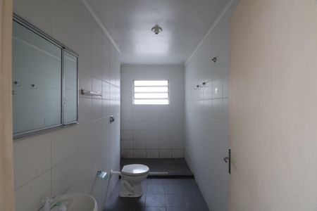 Casa para alugar com 216m², 5 quartos e 4 vagasBanheiro 2