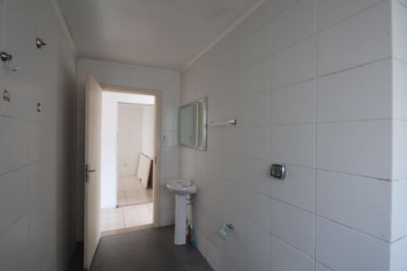 Casa para alugar com 216m², 5 quartos e 4 vagasBanheiro 2