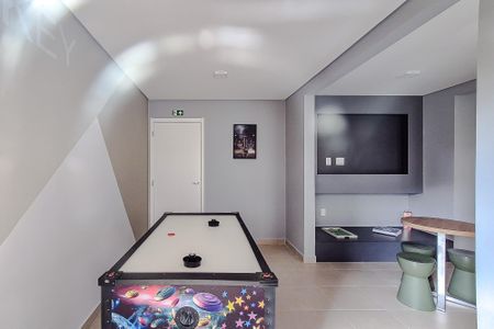 Apartamento para alugar com 34m², 2 quartos e sem vaga Apartamento para alugar com 34m², 2 quartos e sem vagaSala de Jogos