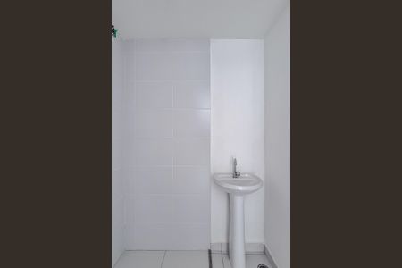 Apartamento para alugar com 34m², 2 quartos e sem vaga Apartamento para alugar com 34m², 2 quartos e sem vagaBanheiro
