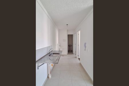 Apartamento para alugar com 34m², 2 quartos e sem vaga Apartamento para alugar com 34m², 2 quartos e sem vagaCozinha e Área de Serviço