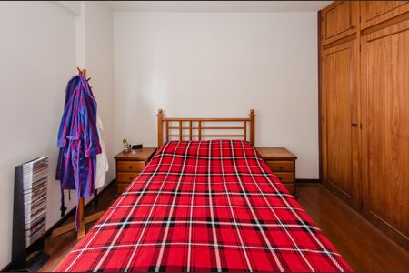 Apartamento à venda com 105m², 3 quartos e 2 vagasQuarto 1