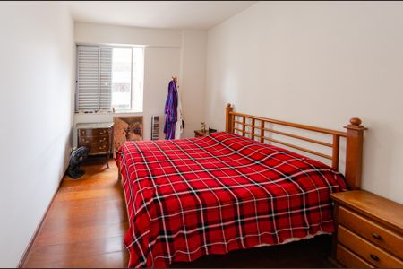 Apartamento à venda com 105m², 3 quartos e 2 vagasQuarto 1