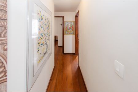 Apartamento à venda com 105m², 3 quartos e 2 vagasCorredor