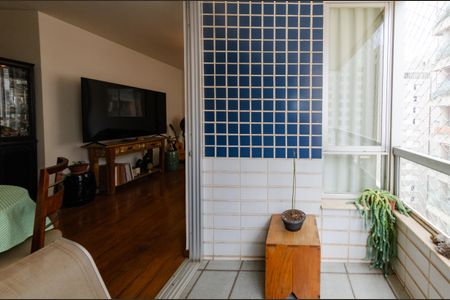 Varanda de apartamento à venda com 3 quartos, 105m² em Funcionários, Belo Horizonte