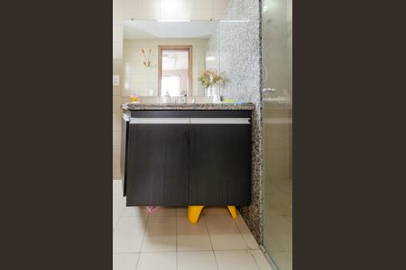 Apartamento à venda com 105m², 3 quartos e 2 vagasBanheiro suíte