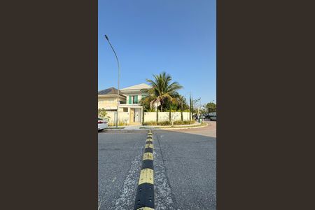 Casa de condomínio à venda com 320m², 4 quartos e 4 vagas