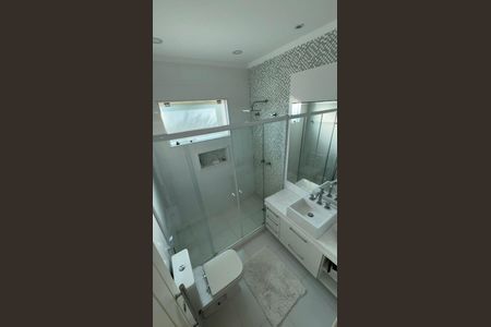 Casa de condomínio à venda com 320m², 4 quartos e 4 vagas