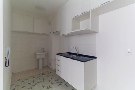 Cozinha de apartamento para alugar com 2 quartos, 34m² em Parque da Vila Prudente, São Paulo