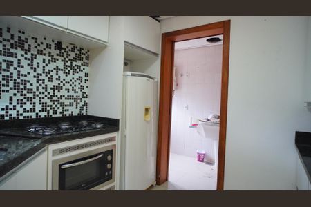 Apartamento para alugar com 75m², 2 quartos e 1 vagaCozinha 