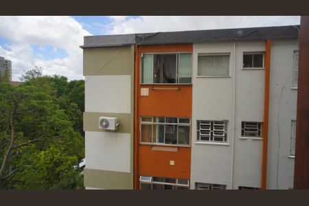 Apartamento para alugar com 75m², 2 quartos e 1 vagaVista 