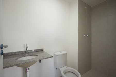 Apartamento para alugar com 37m², 2 quartos e sem vagaBanheiro