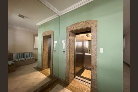 Apartamento para alugar com 164m², 3 quartos e 1 vagaPortaria - elevadores