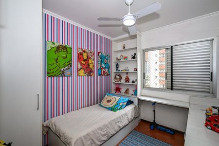 Apartamento à venda com 156m², 4 quartos e 3 vagasQuarto