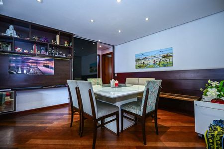 Apartamento à venda com 156m², 4 quartos e 3 vagasSala de Jantar