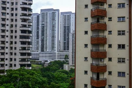 Apartamento à venda com 156m², 4 quartos e 3 vagasVista