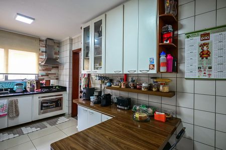 Apartamento à venda com 156m², 4 quartos e 3 vagasCozinha