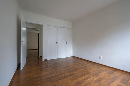 Apartamento para alugar com 127m², 3 quartos e 2 vagas Apartamento para alugar com 127m², 3 quartos e 2 vagasQuarto 2