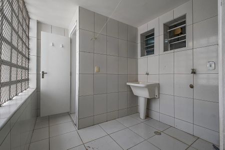 Apartamento para alugar com 127m², 3 quartos e 2 vagas Apartamento para alugar com 127m², 3 quartos e 2 vagasÁrea de Serviço
