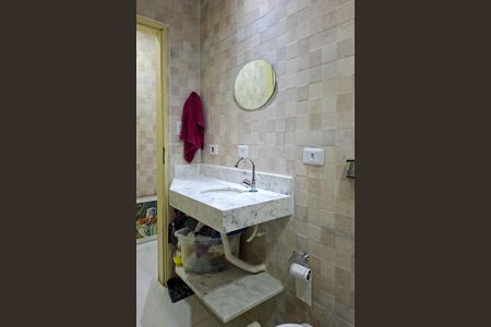 Studio para alugar com 40m², 0 quarto e sem vaga Studio para alugar com 40m², 0 quarto e sem vagaBanheiro