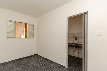 Quarto de casa para alugar com 1 quarto, 30m² em Piqueri, São Paulo