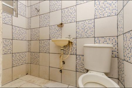 Casa para alugar com 30m², 1 quarto e sem vaga Casa para alugar com 30m², 1 quarto e sem vagaBanheiro