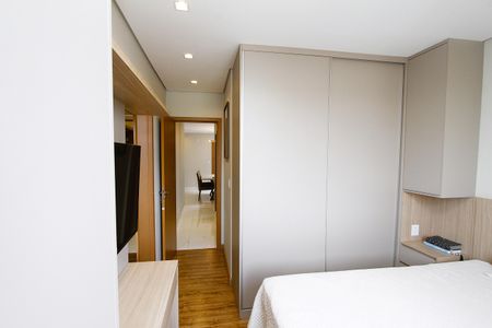 Apartamento à venda com 62m², 2 quartos e 2 vagasQuarto 2 - Suíte