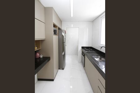 Apartamento à venda com 62m², 2 quartos e 2 vagasCozinha