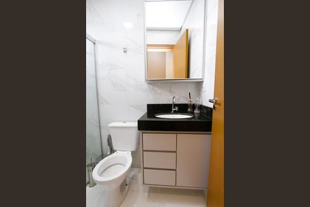 Apartamento à venda com 62m², 2 quartos e 2 vagasBanheiro da Suíte