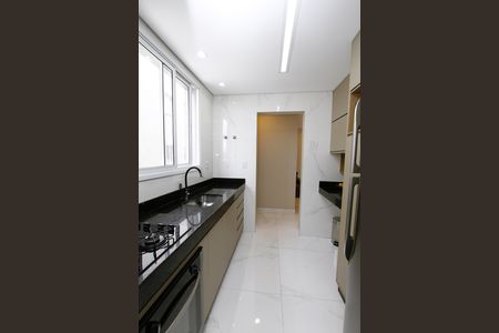 Apartamento à venda com 62m², 2 quartos e 2 vagasCozinha