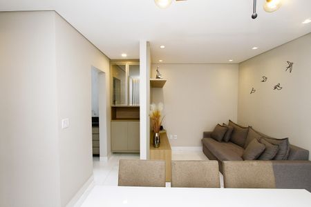 Apartamento à venda com 62m², 2 quartos e 2 vagasSala