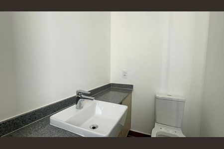 Apartamento para alugar com 95m², 2 quartos e 2 vagasBanheiro da Suíte 1