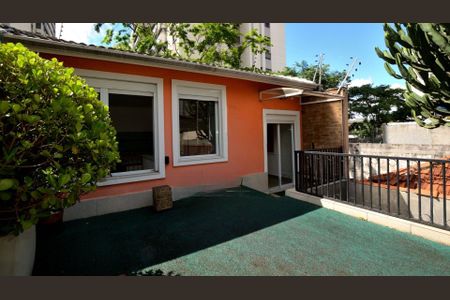 Casa à venda com 224m², 3 quartos e 2 vagas
