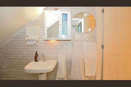 Casa à venda com 224m², 3 quartos e 2 vagas