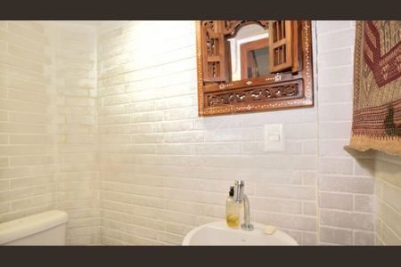 Casa à venda com 224m², 3 quartos e 2 vagas